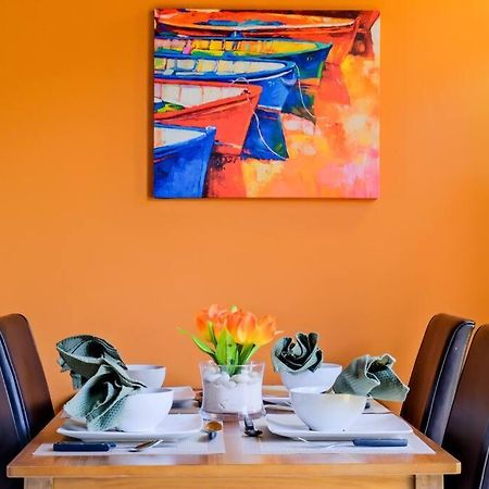 Iona'S Home: Vibrant 2Bedroom Home Near Willemstad Buitenkant foto